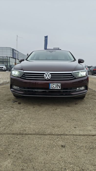 Volkswagen Passat 2.0 TDI Highline DSG LED piele