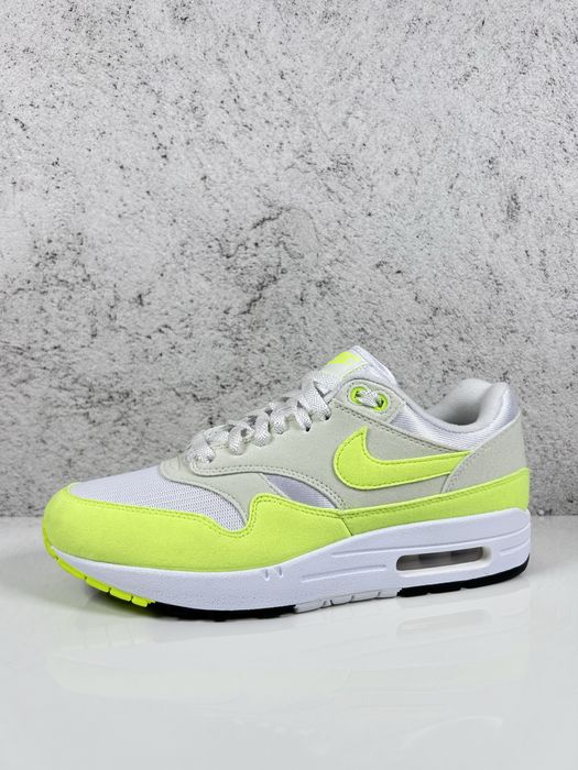 Nike Air Max 1 ‘87 Volt Suede