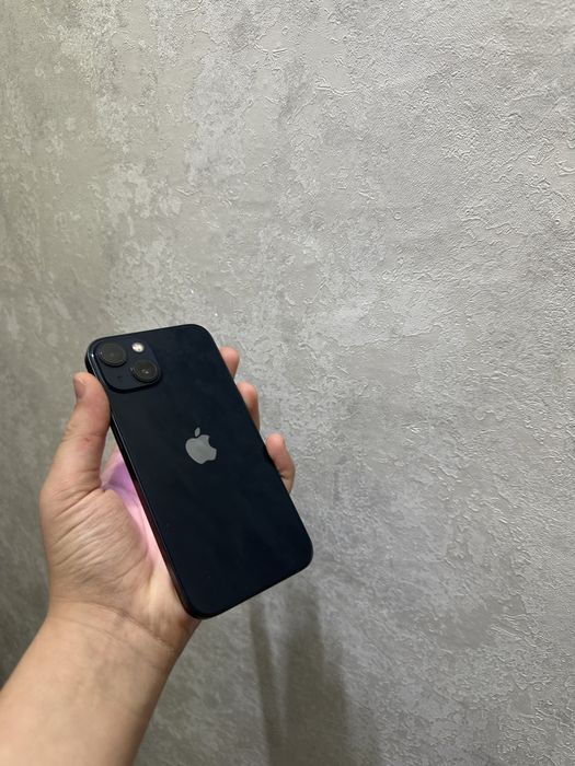 Айфон 13 в отличном состоянии