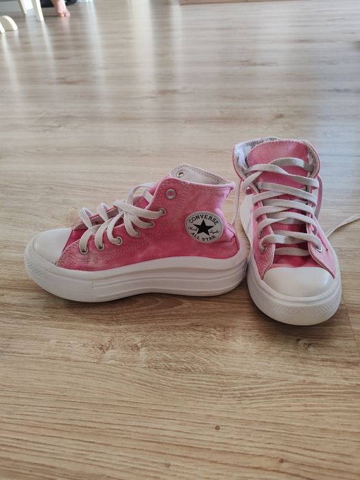 Adidași Converse fete