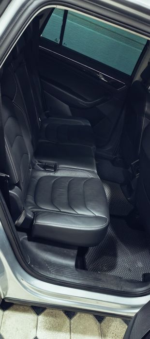 Шкода кодиак сотилади 7 месталий энг фулл пазитцяси