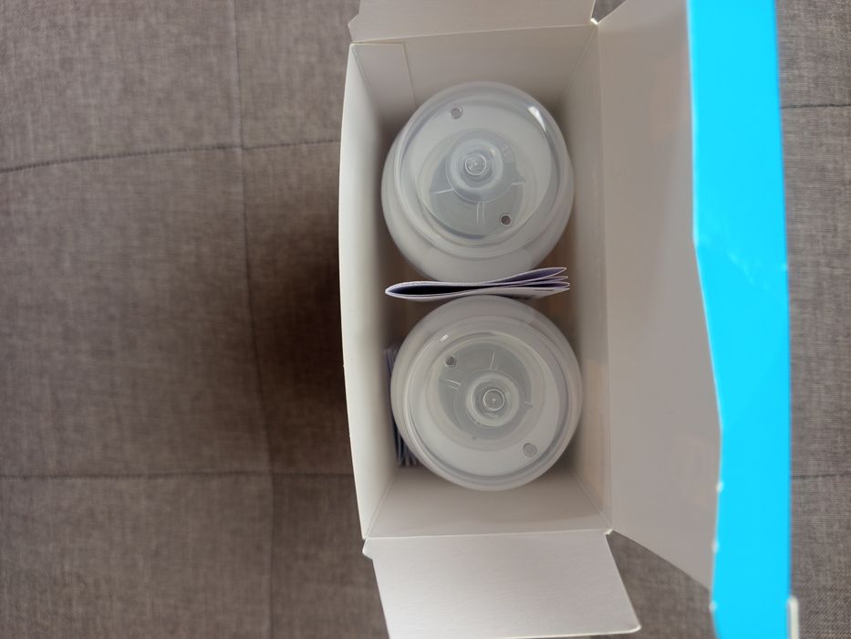 Електрическа помпа Филипс Авент с нови аксесоари и шишета+чаши