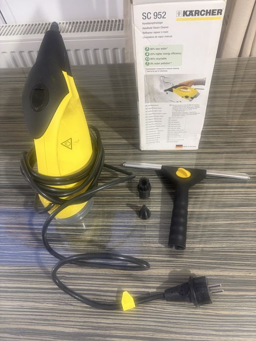 Aparat de curatare xu aburi Karcher SC952