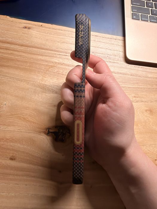 Pitaka для iphone 17 pro max
