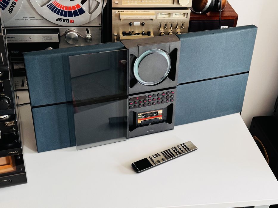 Bang & Olufsen BeoSound Century / 2651 – Music Centre Hi-Fi CD, Casetă Auto Reverse, FM/AM, Dolby, HX-Pro, Boxe Active, Telecomandă