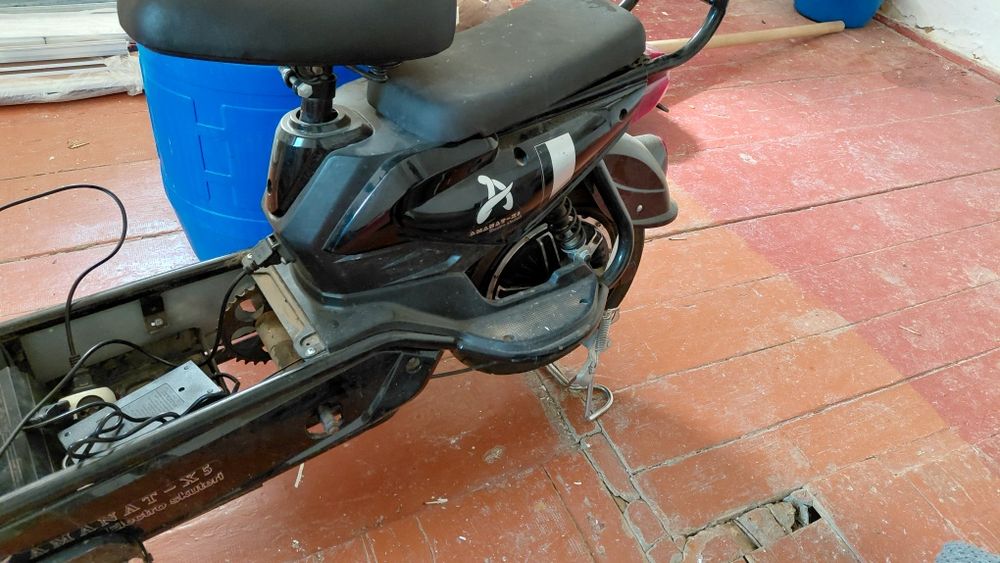 Электронный мопед