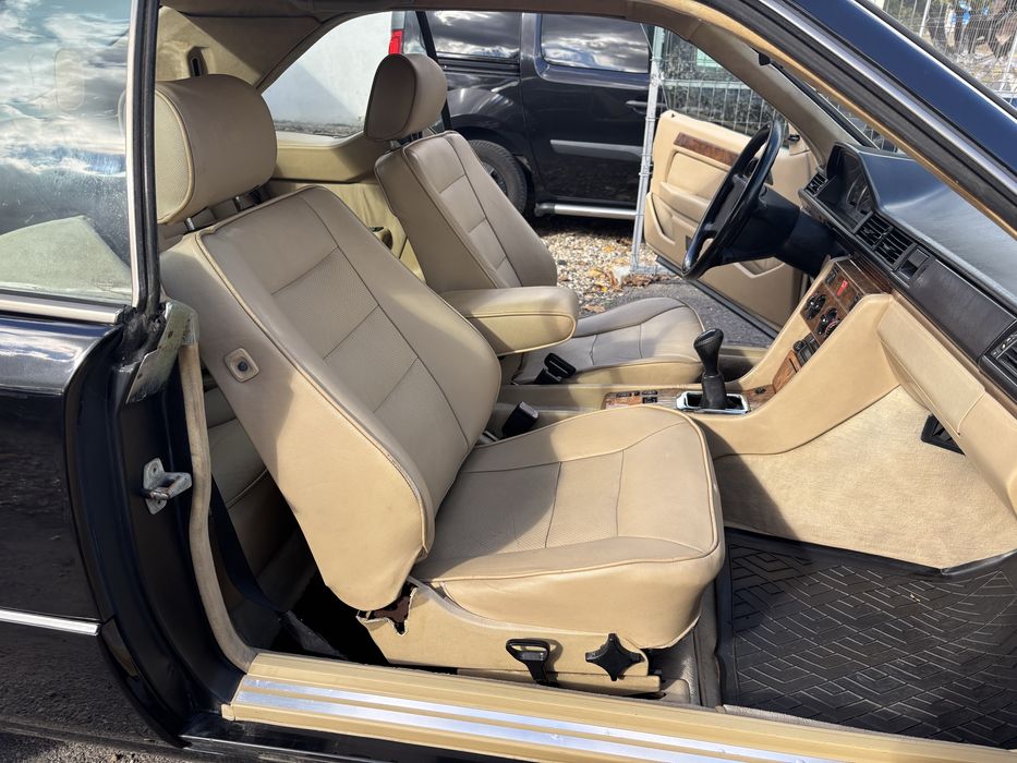 Mercedes 230 CE Cupe vehicul istoric in acte