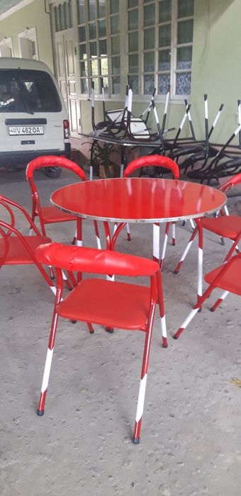 Barcha sifatli stol stullar kelishilgan holatda ish qilamiz