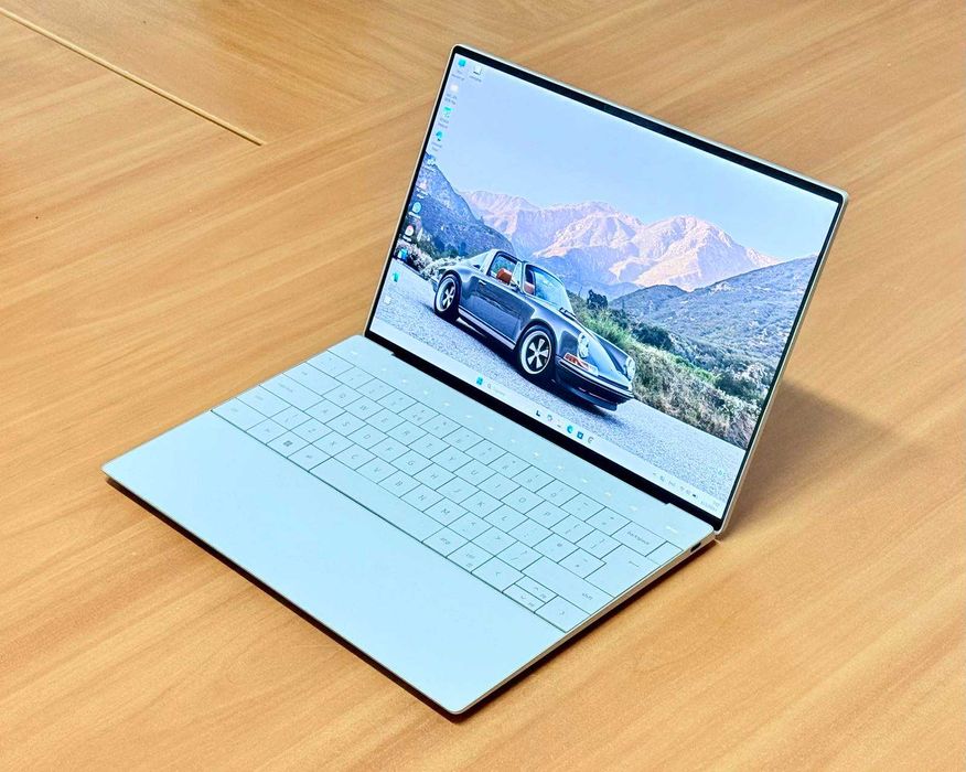 Dell XPS 13 Plus 9320 / Intel Core i7-1360P / 16GB DDR5 RAM / 512GB SSD / 13.4" FHD+ / Platium