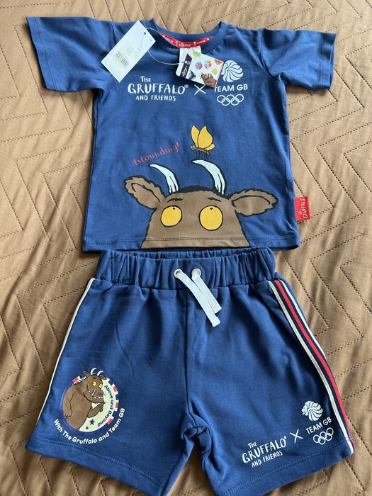 Детски къси панталони с тениска