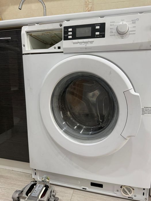 Продам стиральную машину