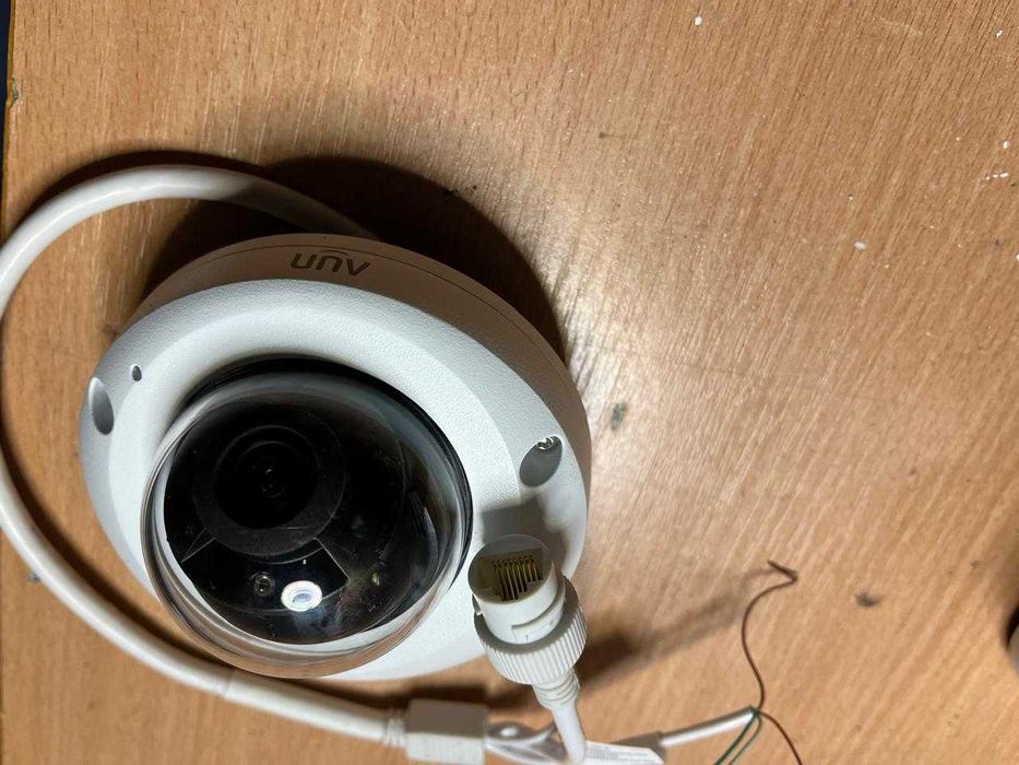 Купольная IP-камера Uniview (UNV)