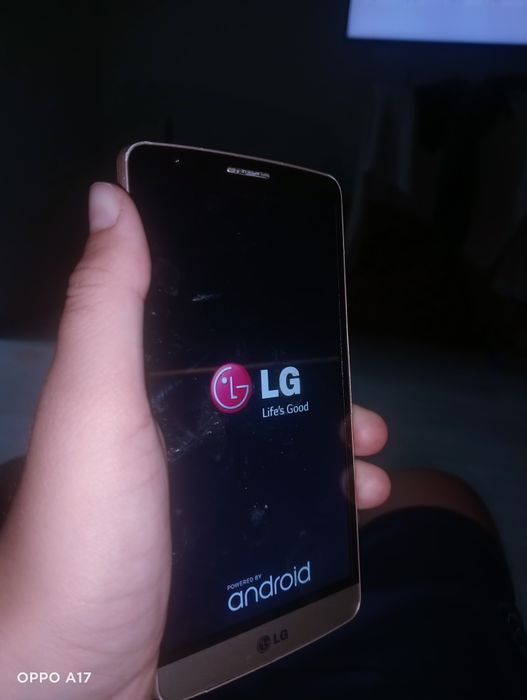 Продам Тклефон LG