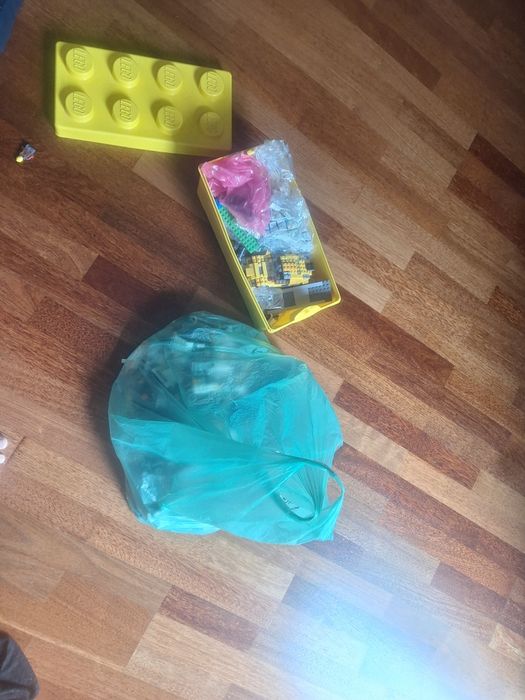 Продам LEGO — 4,3 кг