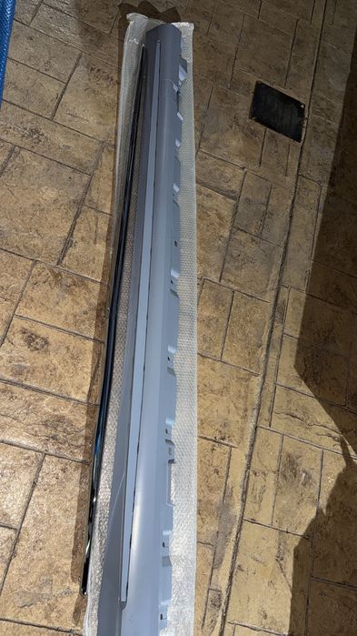 Продавам фарове, стопове и други за Mercedes S class 2015 w222