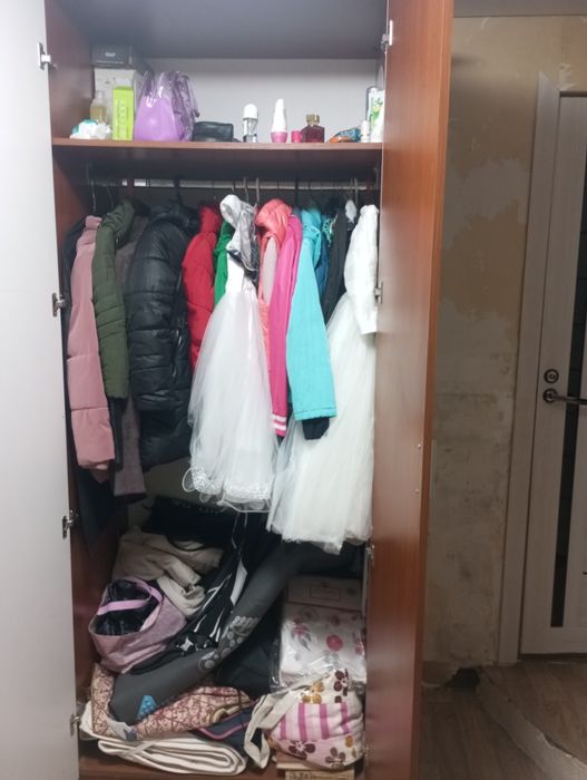 Продается шкаф срочно