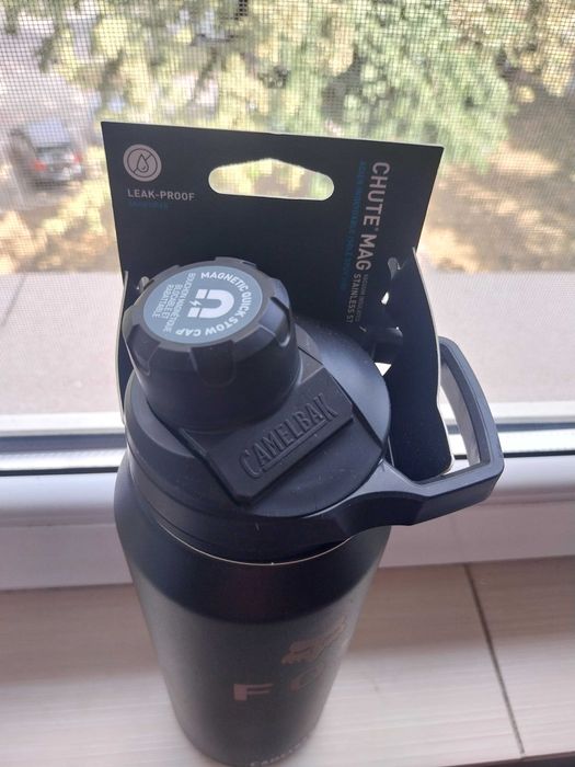 Fox . Sticla model nou