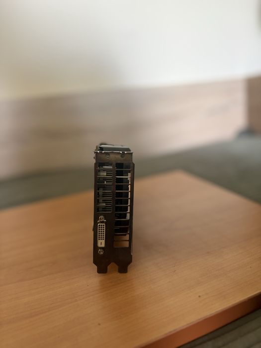 Видео карта Rx 560(само dvi)