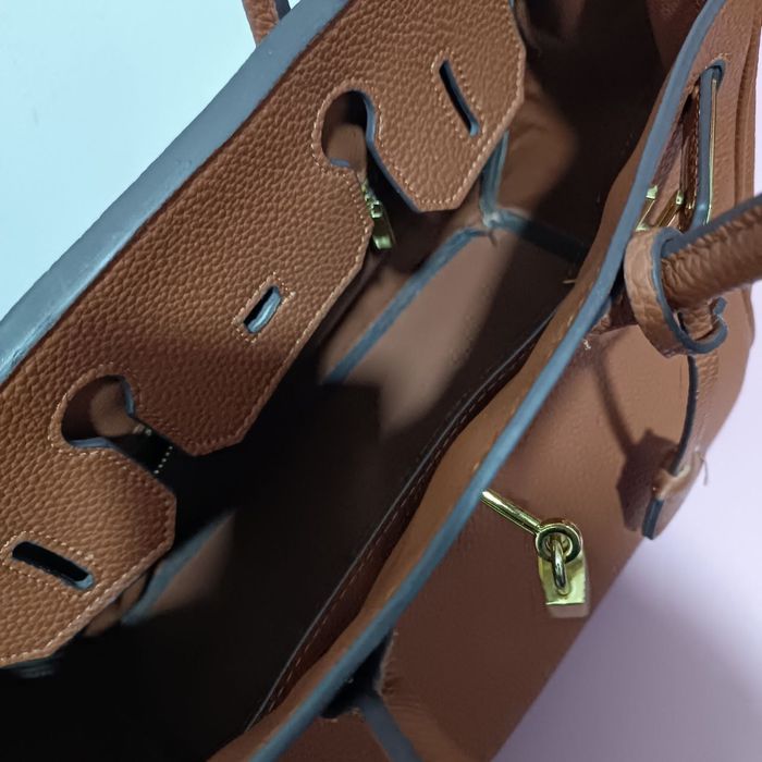 Ayol va qizlar uchun sumka