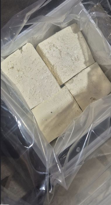 Vând telemea de vacă