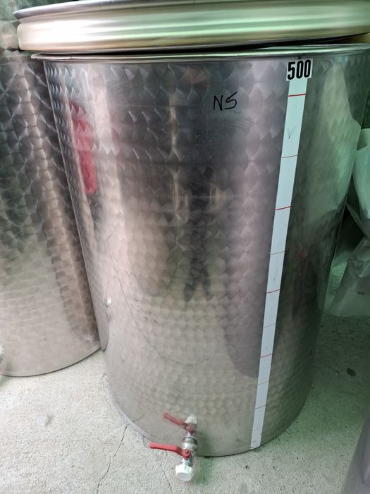 Butoi inox 500 l pentru vin
