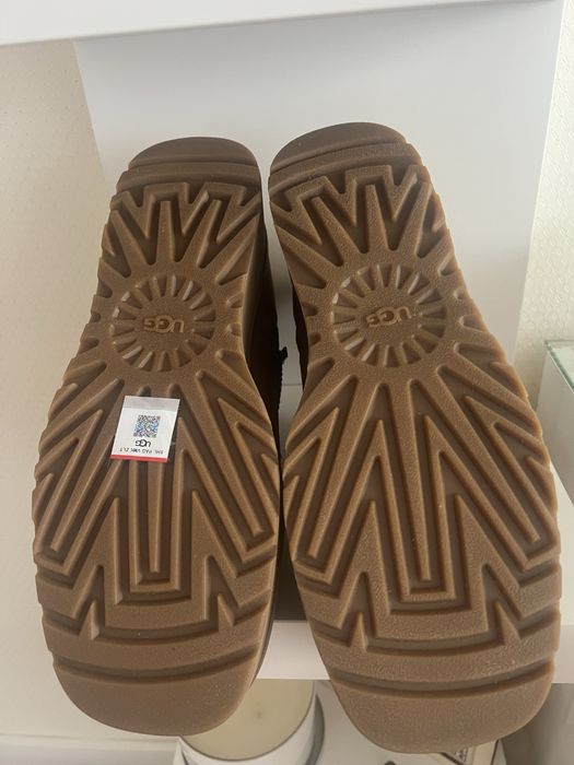 UGG боти