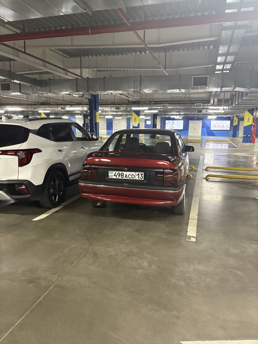 Опел вектра 1,8 моно