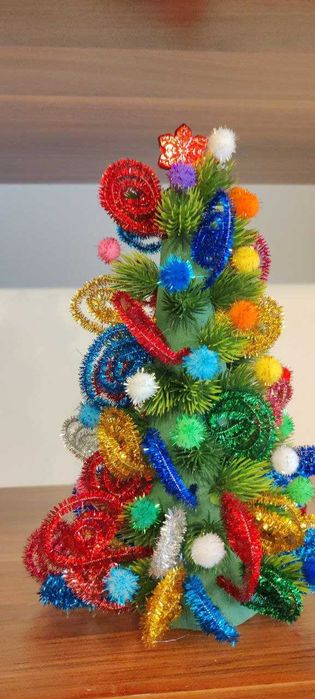 Ръчно изработени коледни елхички – уникална декорация