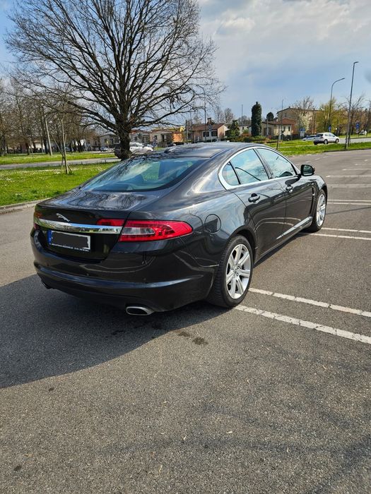 Vand Jaguar xf 3.0D