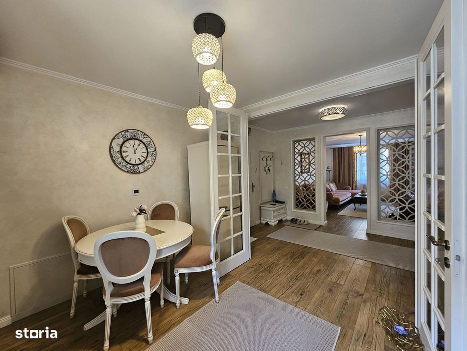 Apartament 3 camere 2 locuri de parcare si boxa , Strada Carpati