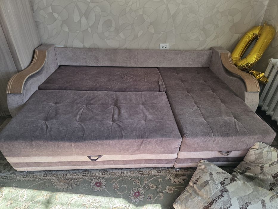 Срочно! Продам диван!