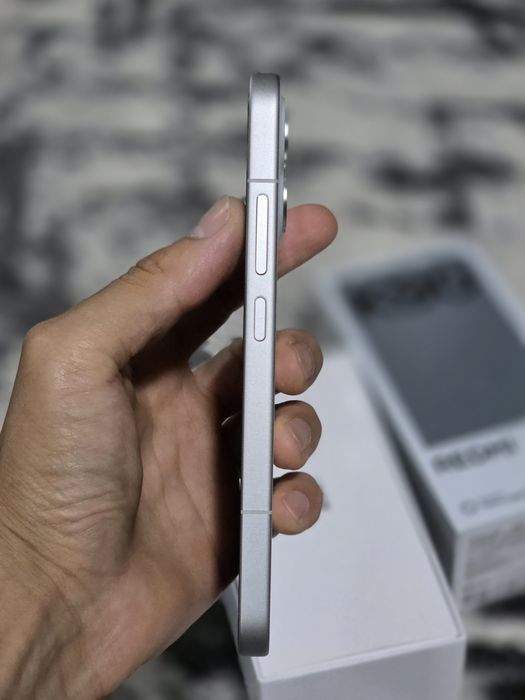 Poco F8 Pro full