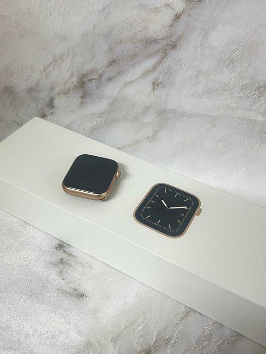 Apple Watch Series 5 40mm {Кызылорда, Муратбаева 17/2} ЛОТ 958477