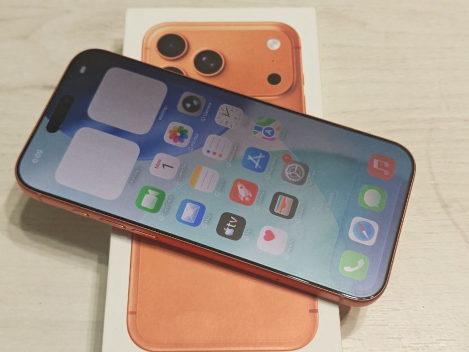 Като нов iPhone 17 Pro Max 512 GB Гаранция