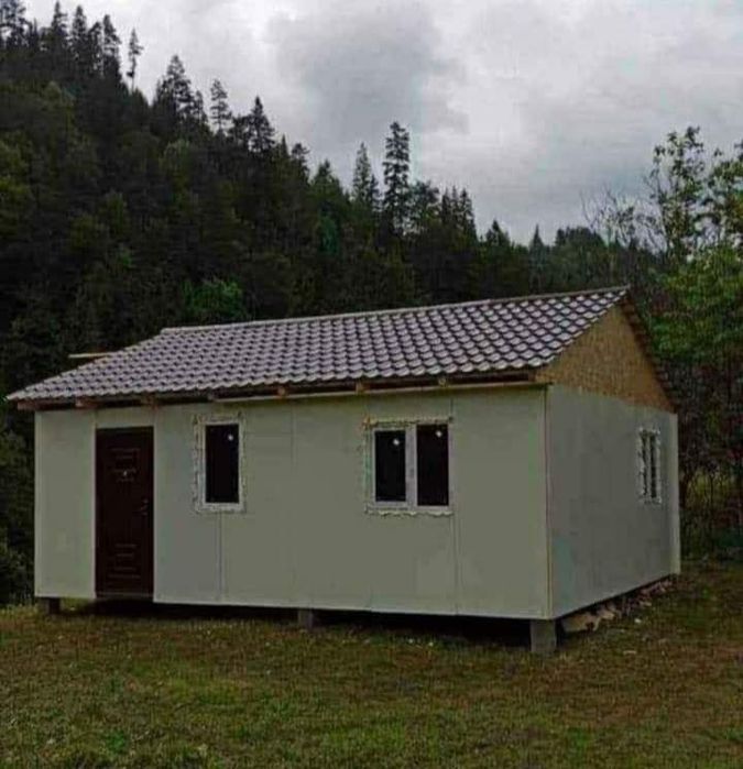 Vand containere stil casute din panouri sandwich 6.5*4.3m