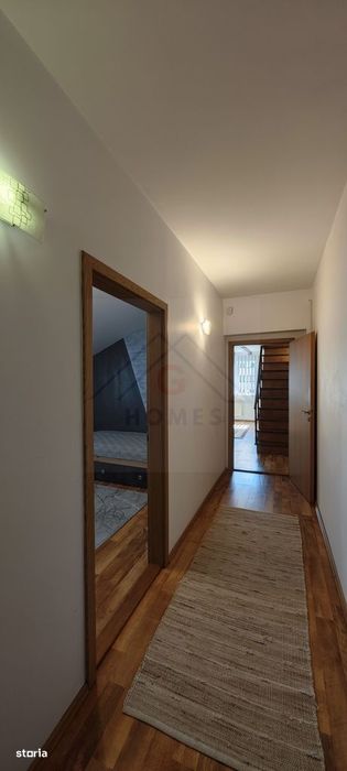 Apartament la casa,  aproape de 700!