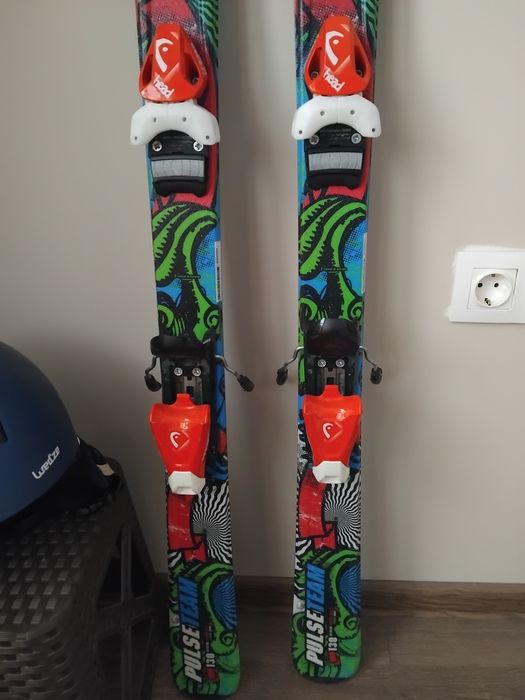 Детски ски 130. ELAN (PulseTeam / Tecno pro)+ каска и щеки + подарък