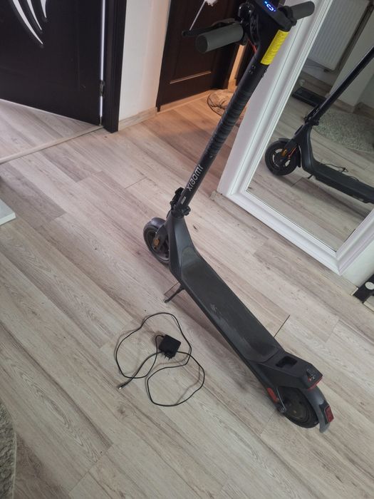 Trotineta electric xiaomi 4 lite