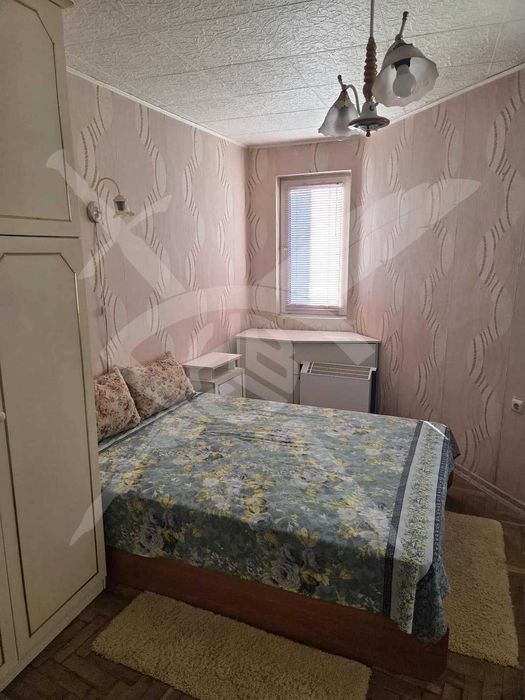 Дава се под наем Тристаен апартамент в София, Хладилника - 90 кв.м за 500 € - Снимка #1