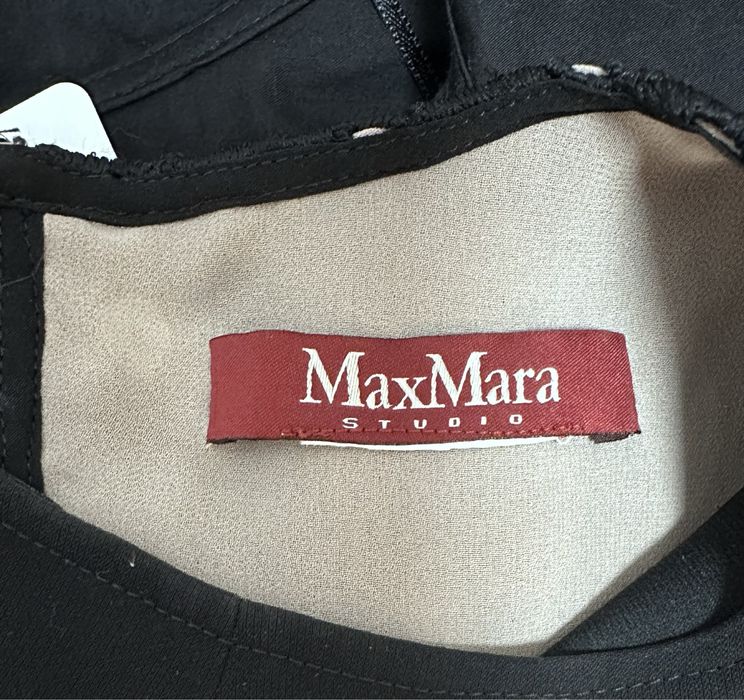 Платье от бренда MaxMara