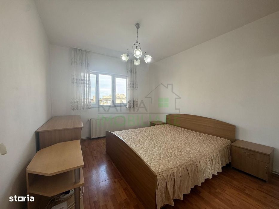 Apartament 3 camere decomandat cu 2 băi în Calea București