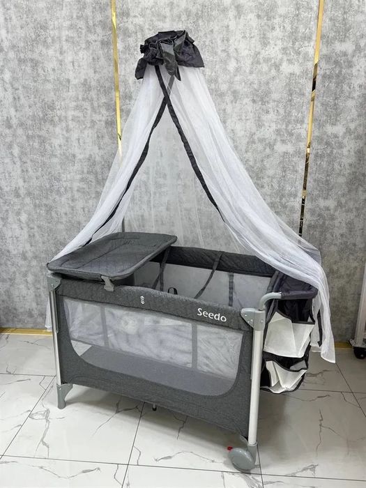 Продаю кровать-манеж в идеальном состоянии. Весь комплект есть.