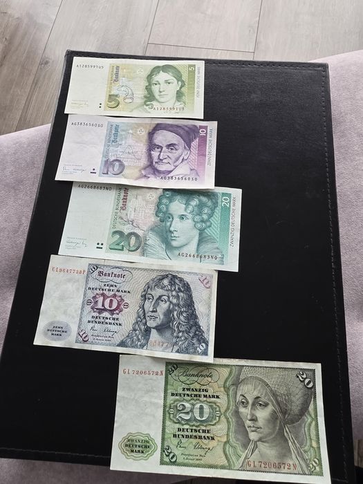 Продавам западно германски дойче марки