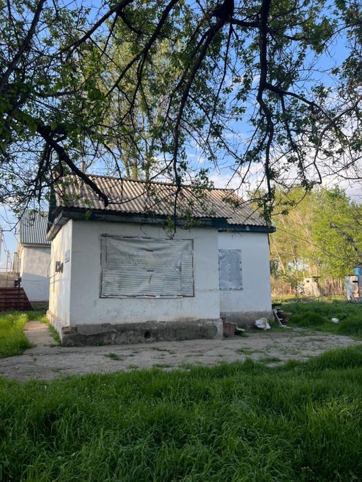 8 соток жер сатылады!