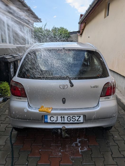 TOYOTA Yaris 2002 — imagine 1