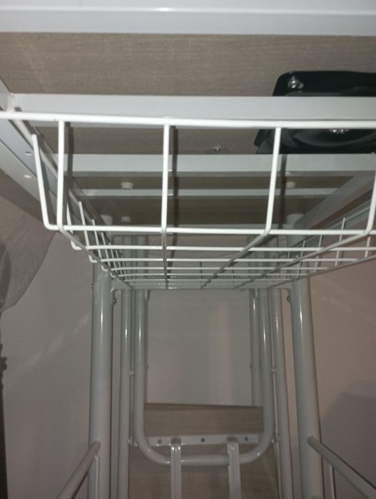 Сгъваема маса за хранене