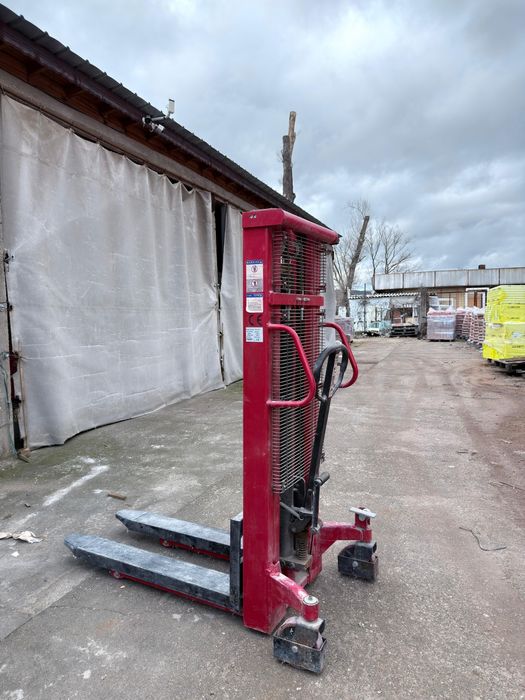 Високоповдигаща палетна количка Liftex HSA1525