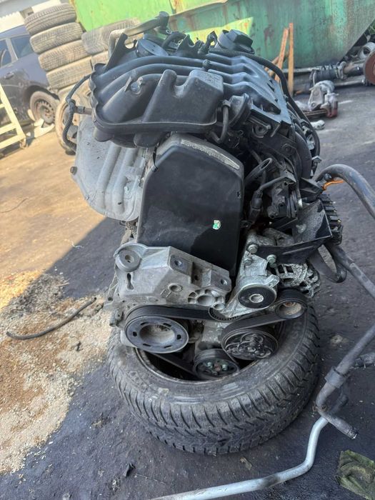 APF Пълен двигател 1.6 SR 101 HP VW Golf IV 97-5