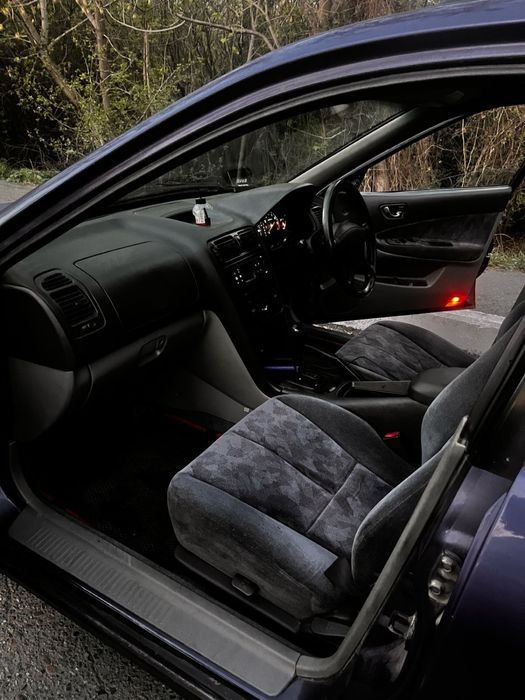 Митсубиси Легнум