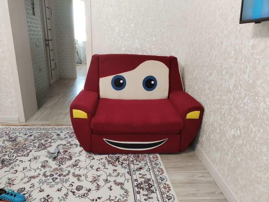 Продам Диван мягкий